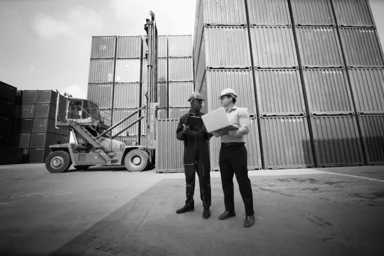 foreman-control-loading-containers-box-from-cargo-2023-11-27-04-50-29-utc-1-768x512-modified